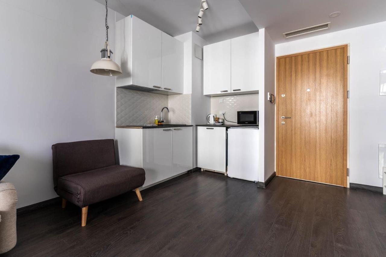 Golden Apartments Warsaw - Bright And Modern Apartments -Premium Building In Top Location- Solidarnosci المظهر الخارجي الصورة