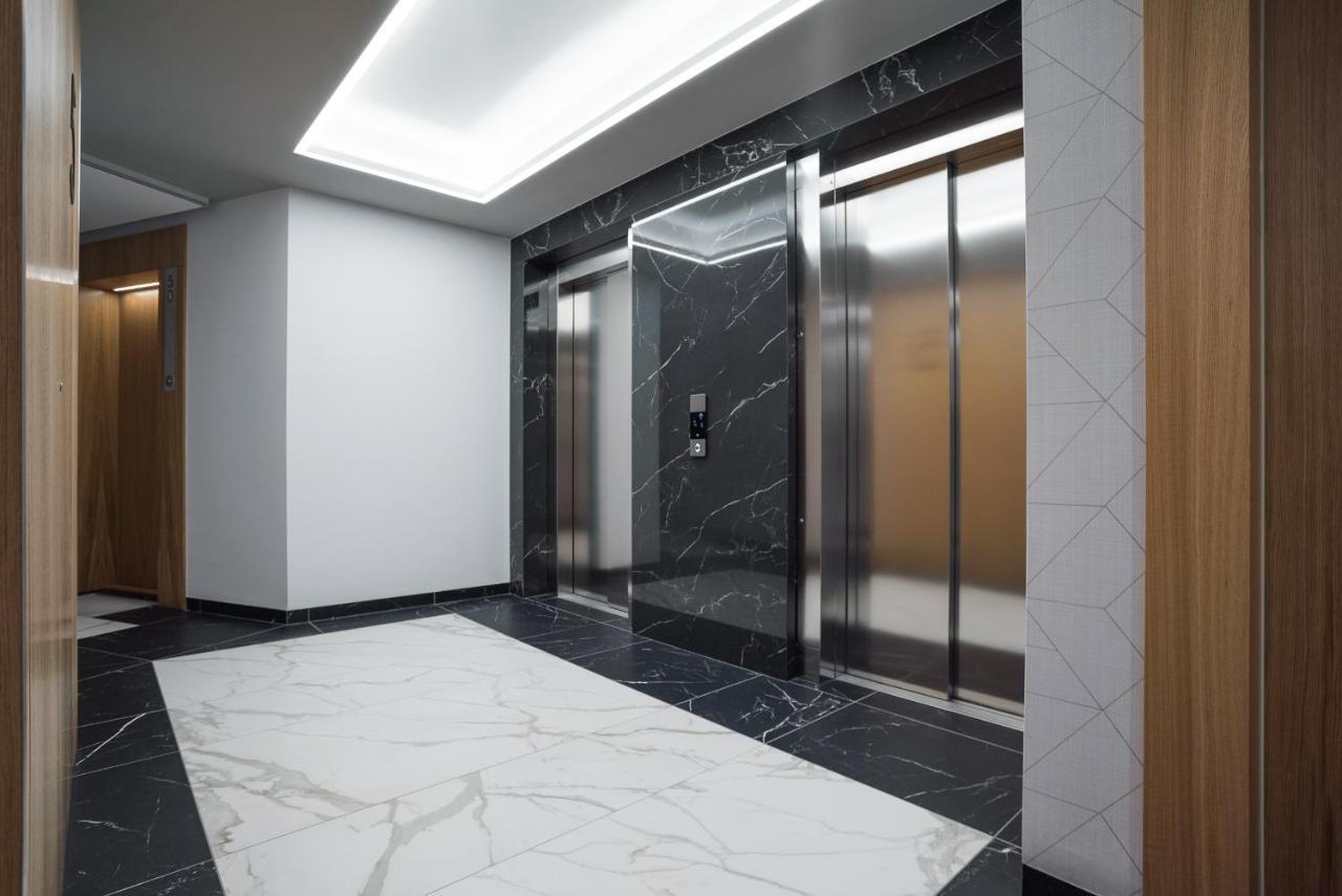 Golden Apartments Warsaw - Bright And Modern Apartments -Premium Building In Top Location- Solidarnosci المظهر الخارجي الصورة